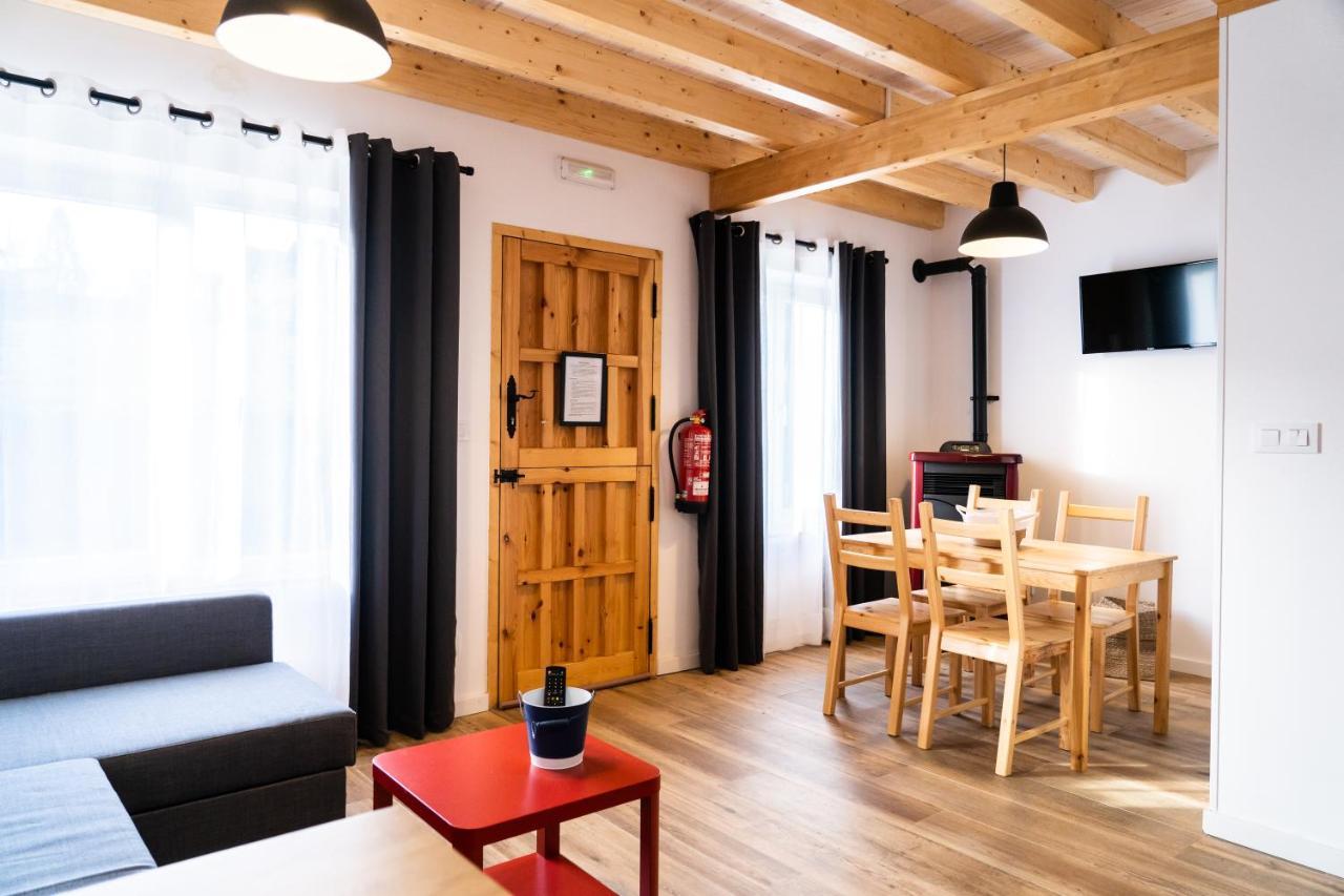 Apartamentos Las Secuoyas La Hayuela Eksteriør bilde